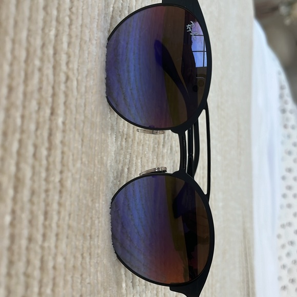 Ray Bans - Picture 4 of 5